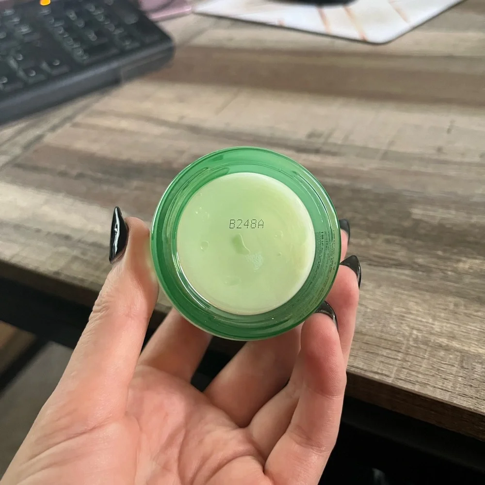 Kale Hydrating Moisturizer - Picture 9 of 9